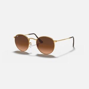 Ray-Ban Round Metal Frame Sunglasses